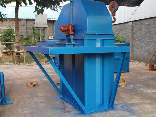 TD型鬥式提升(shēng)機