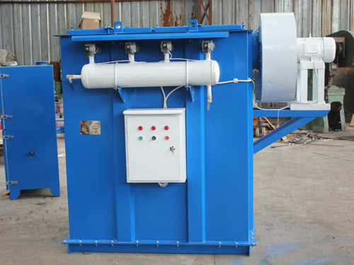 倉(cang)頂布袋(dài)除塵器(qì)