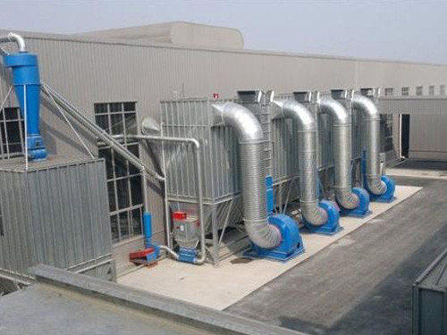 山東&nbsp; &nbsp;木(mù)工除塵(chén)系統