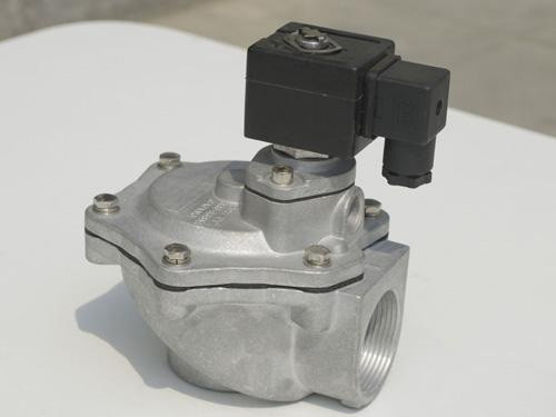 山東(dong)DMF-T直通式電(diàn)磁脈沖閥(fá)